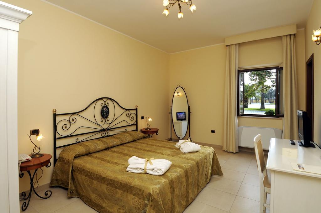 Hotel Villa Fiorita Giulianova Δωμάτιο φωτογραφία